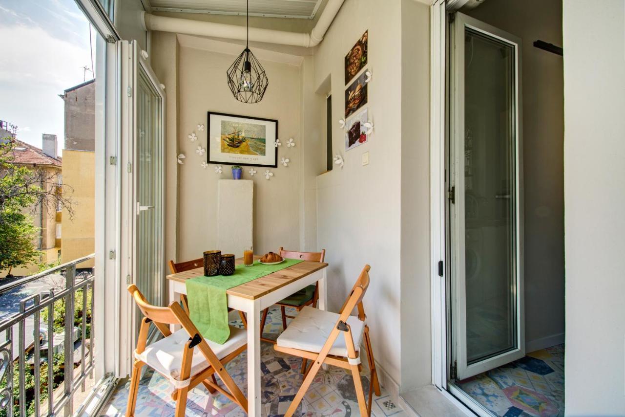 Apartment 65 - Airy Aprt At Top Center Софія Екстер'єр фото